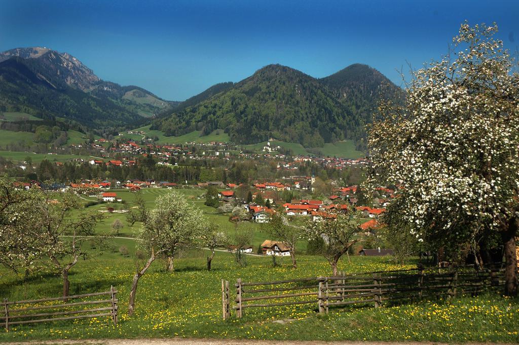 Am Badezentrum Ferienwohnungen Ruhpolding Exteriör bild