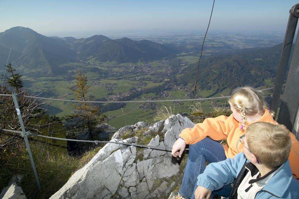 Am Badezentrum Ferienwohnungen Ruhpolding Exteriör bild